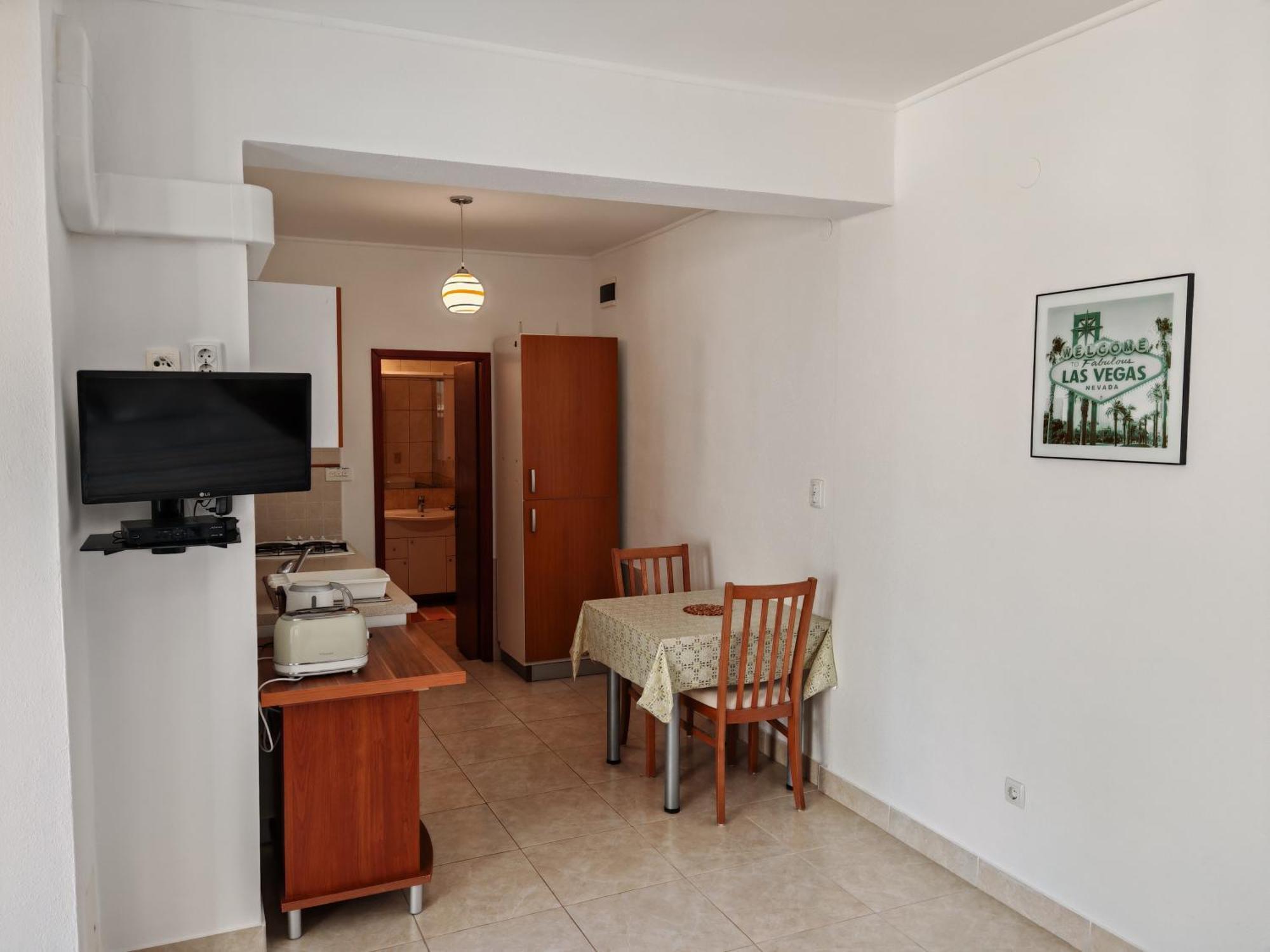 Apartment Paladin Примоштен Экстерьер фото